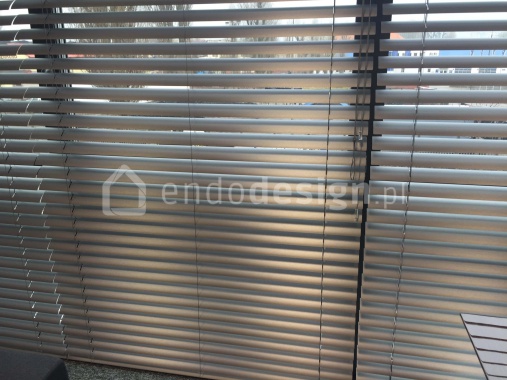 Żaluzje aluminiowe 70 mm – realizacja w Toruniu
